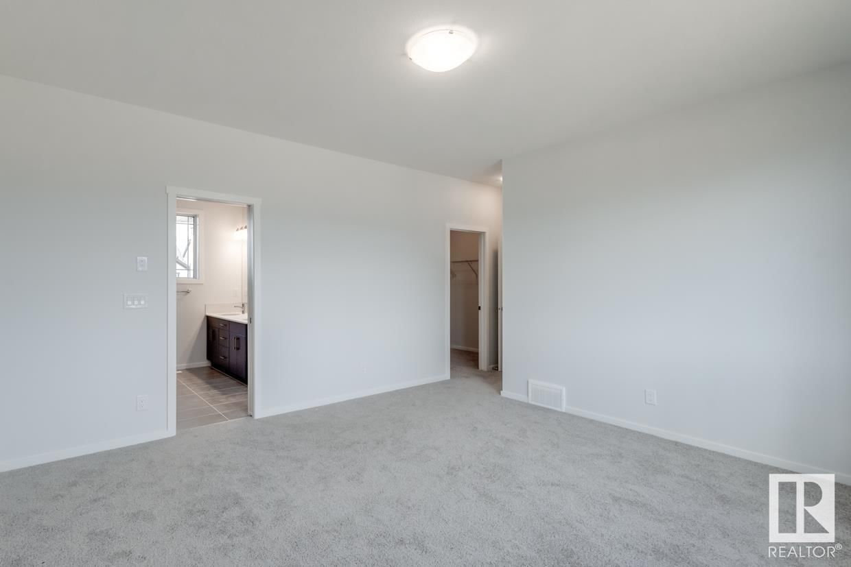 2040 209 ST Image 29