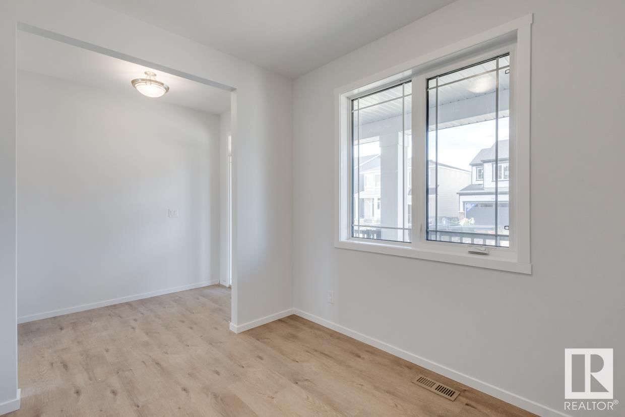 2040 209 ST Image 7