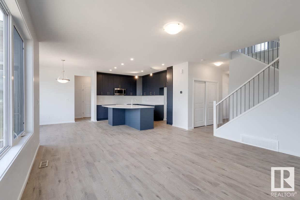 2040 209 ST Image 9