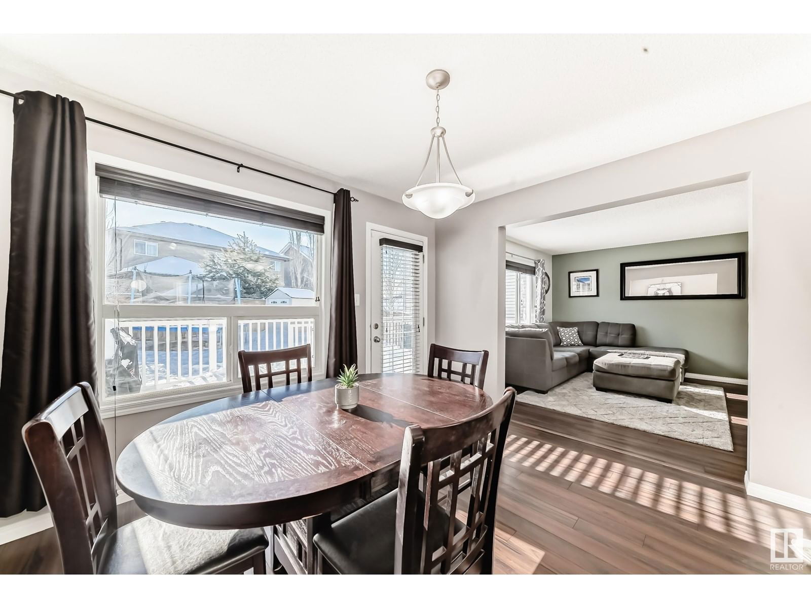 15 SPRINGDALE Image 11
