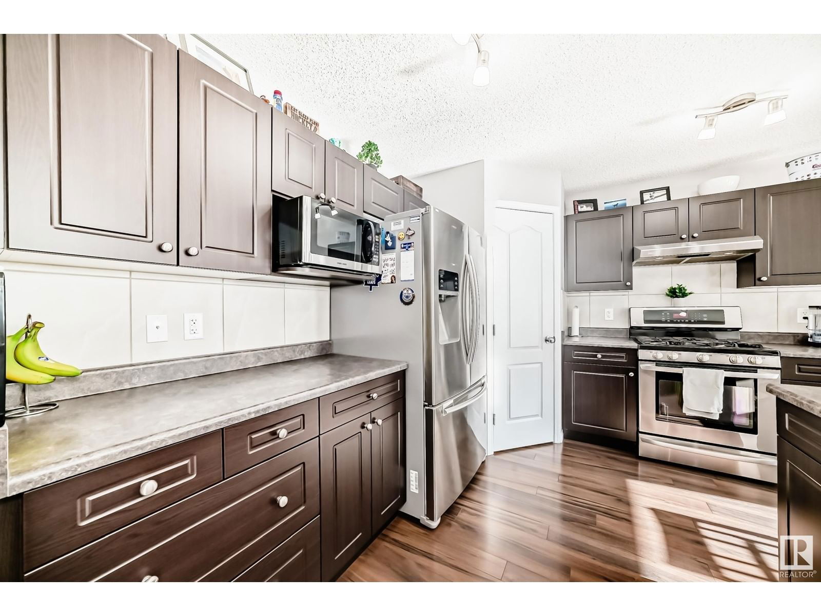 15 SPRINGDALE Image 27