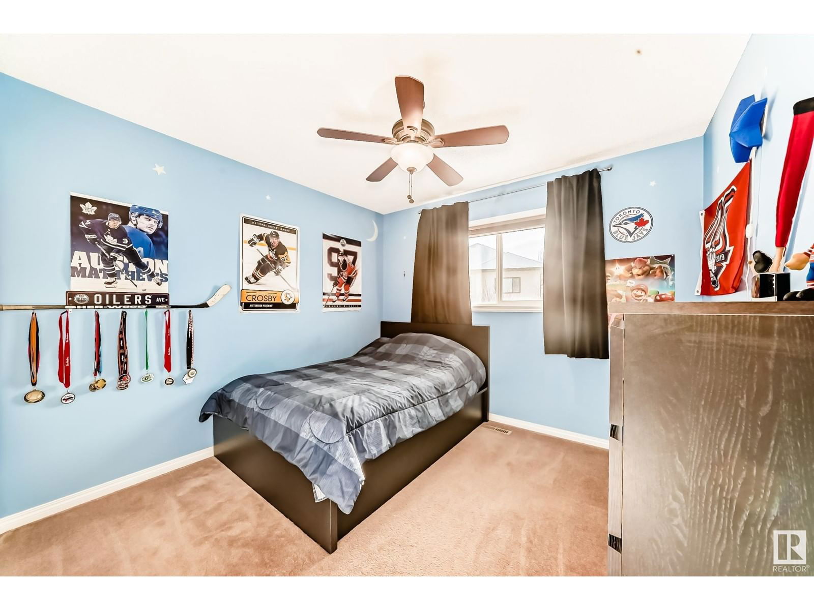 15 SPRINGDALE Image 28