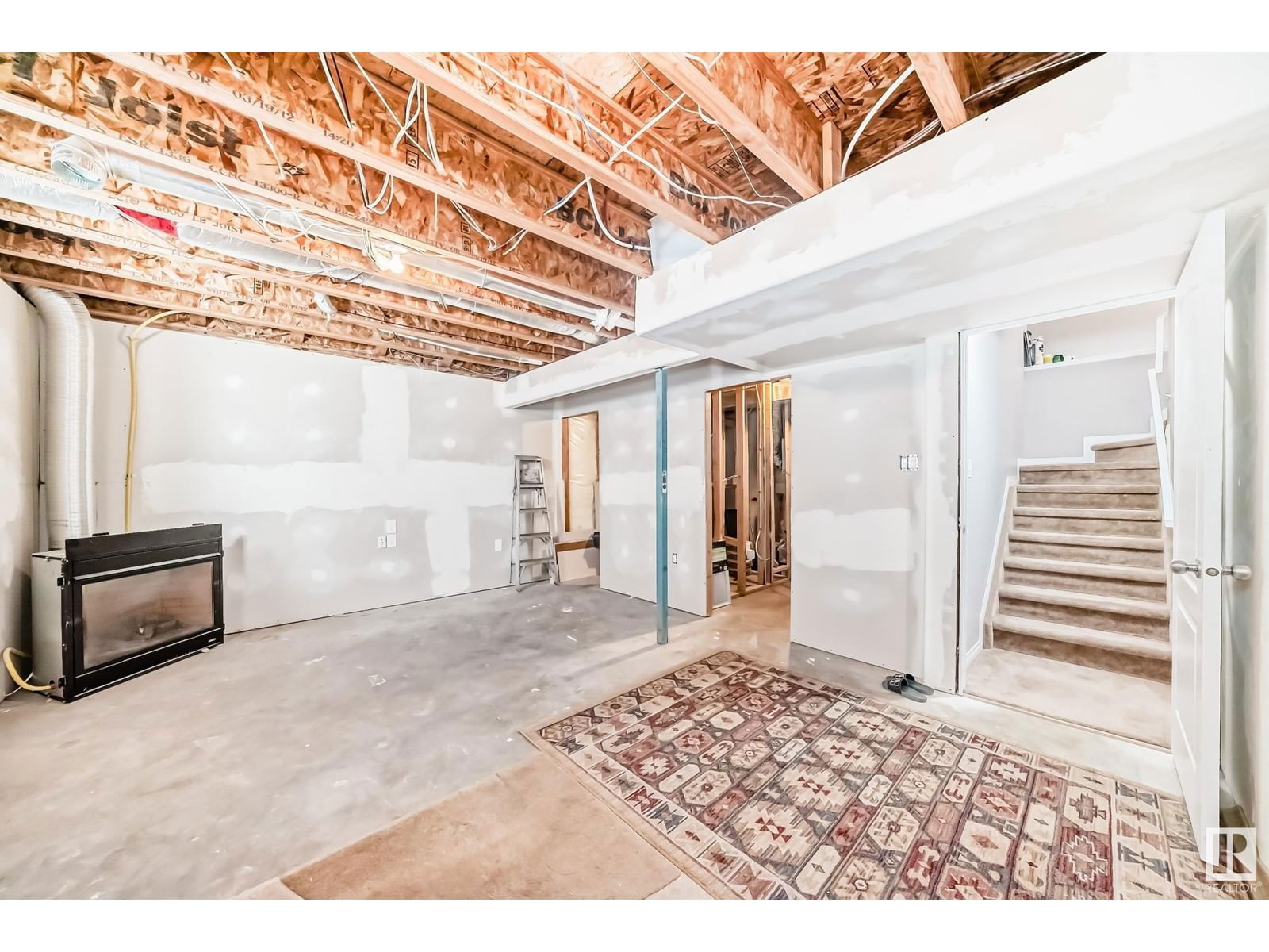 15 SPRINGDALE Image 38