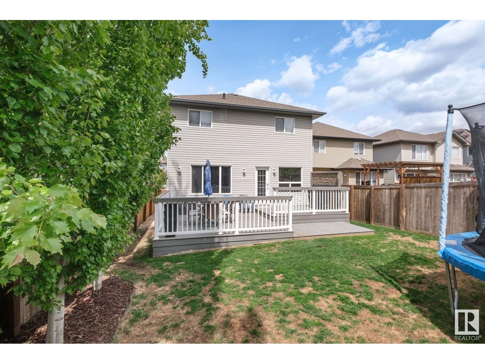 15 SPRINGDALE Image 43