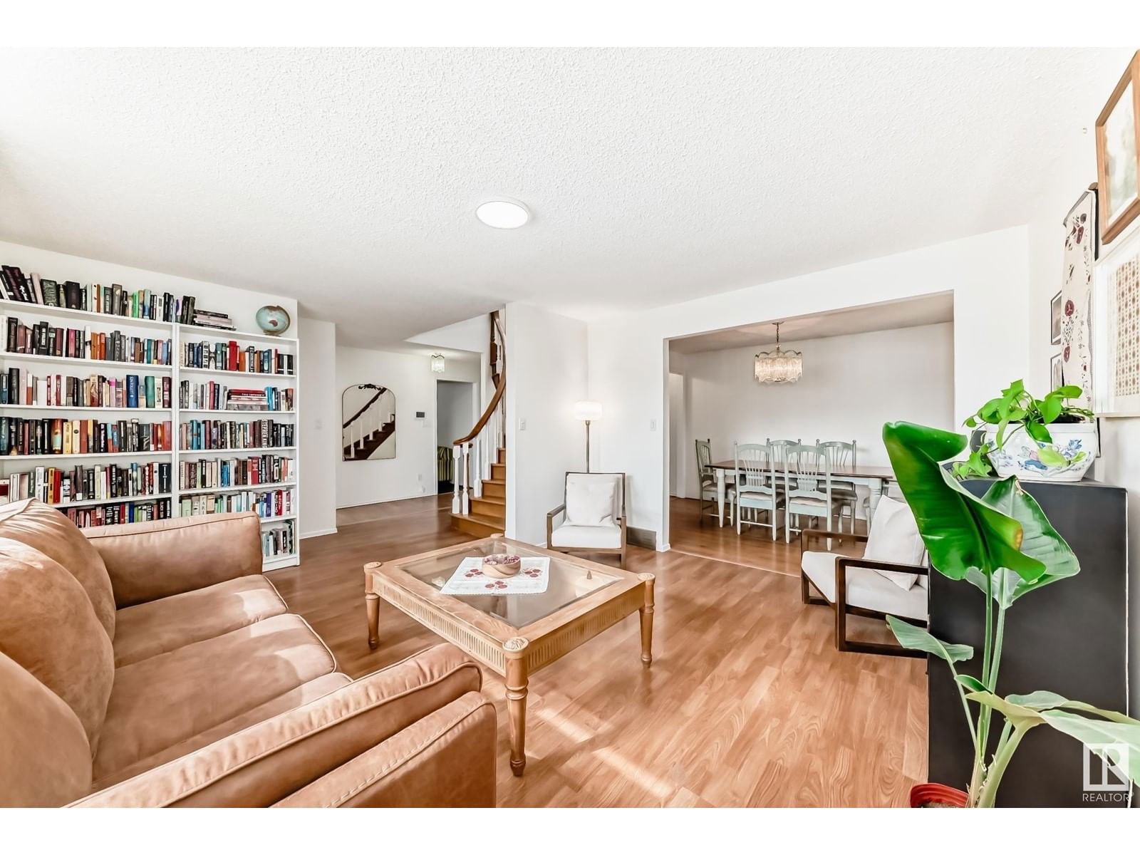 Nw - 13823 23 St Edmonton, Alberta