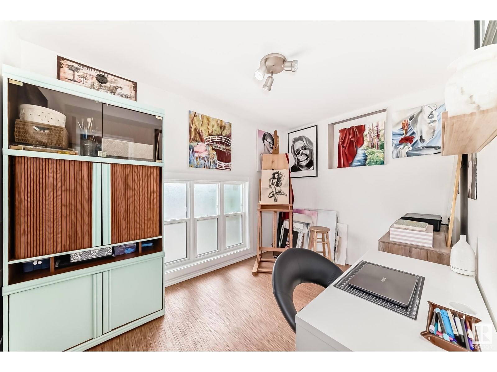 Nw - 13823 23 St Edmonton, Alberta