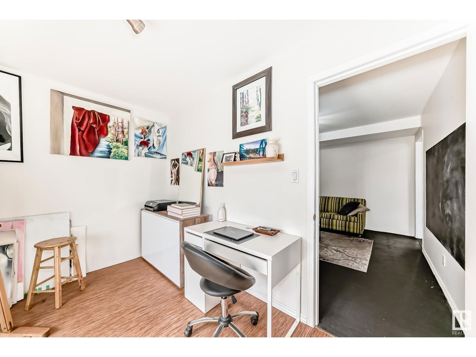 Nw - 13823 23 St Edmonton, Alberta