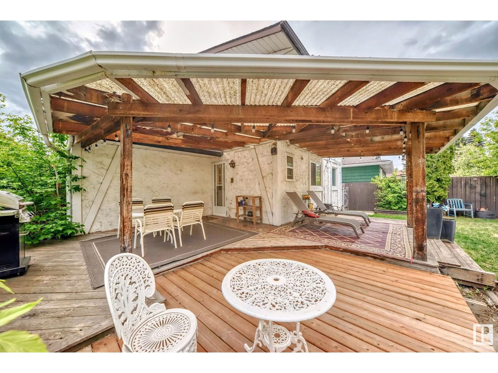 Nw - 13823 23 St Edmonton, Alberta