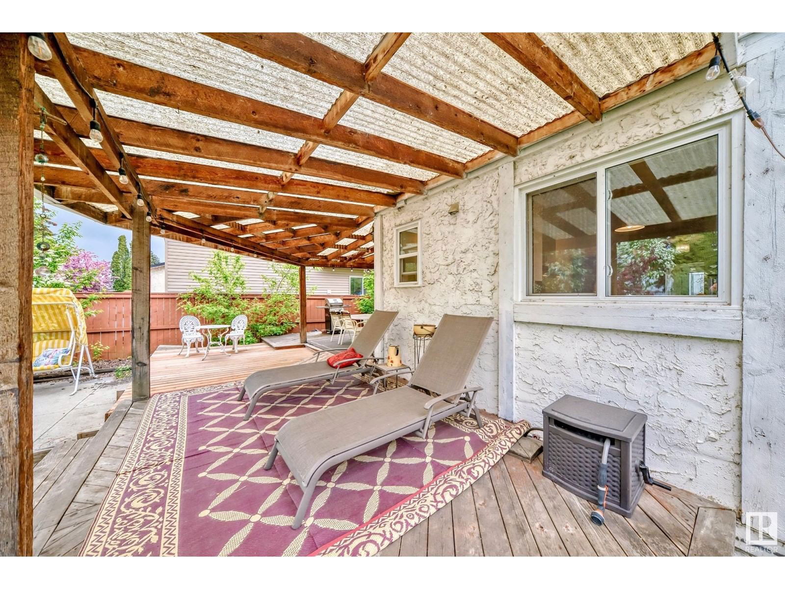 Nw - 13823 23 St Edmonton, Alberta