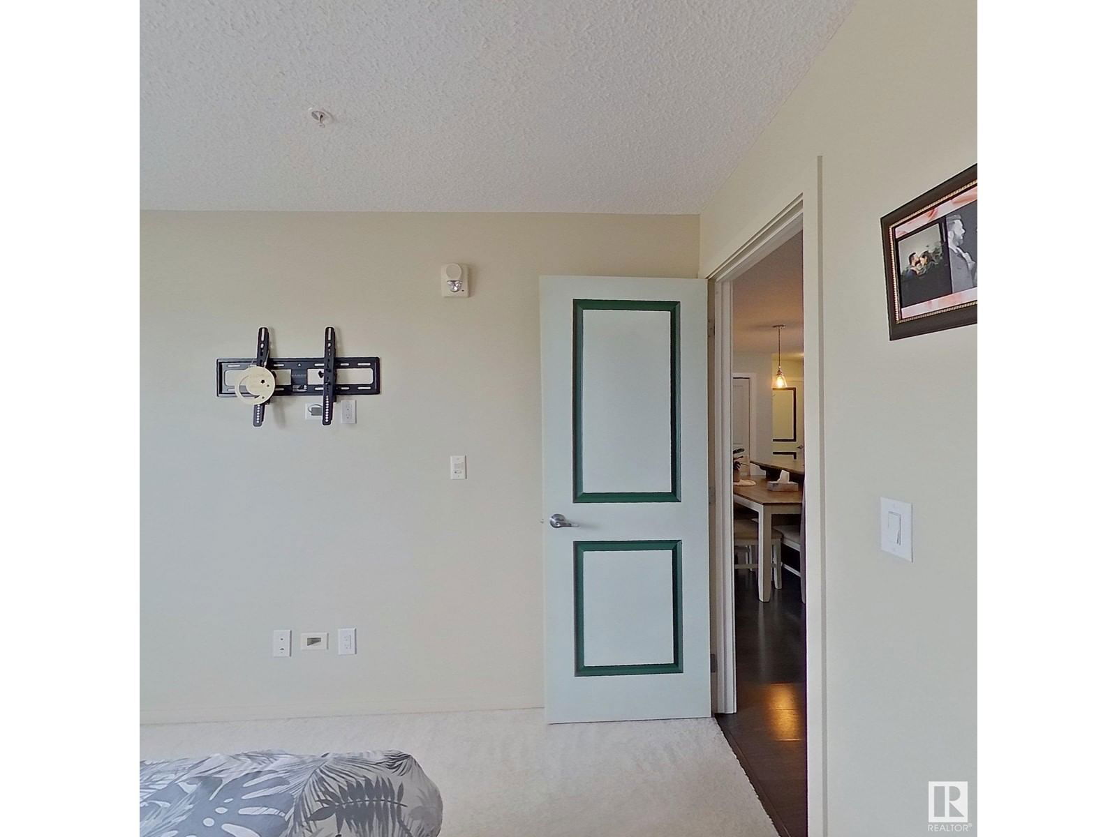 222 - 3357 16A AV Image 16