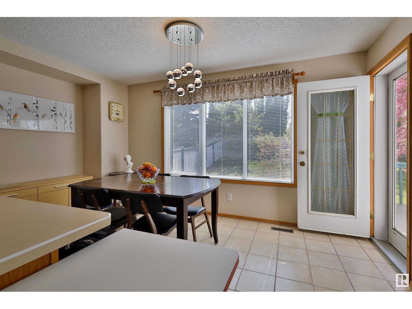 125 DECHENE RD NW Image 14