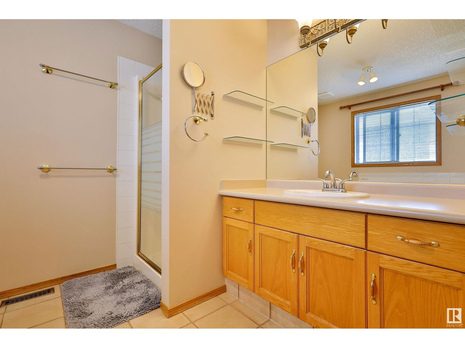 125 DECHENE RD NW Image 32