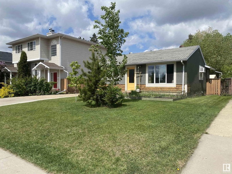 7124 80 Av Edmonton, Alberta