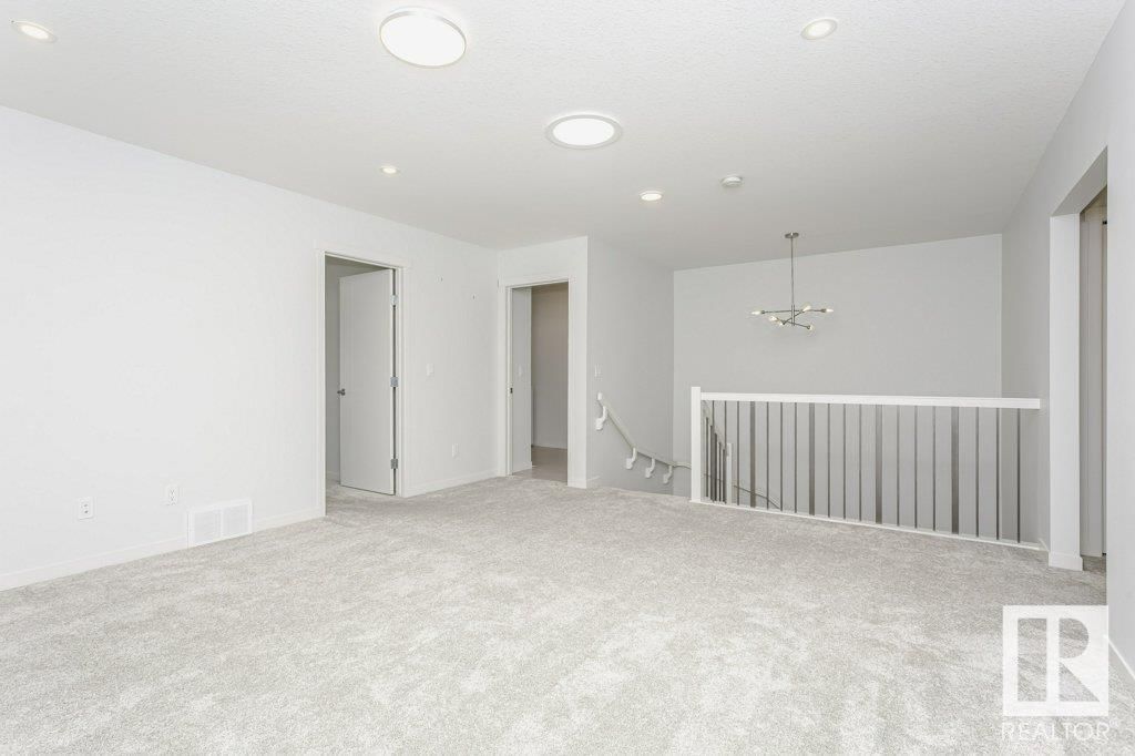 NW - 2627 200 ST Image 14