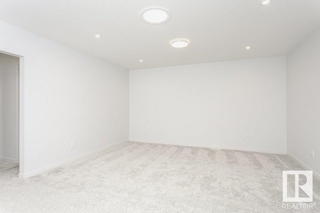 NW - 2627 200 ST Image 16