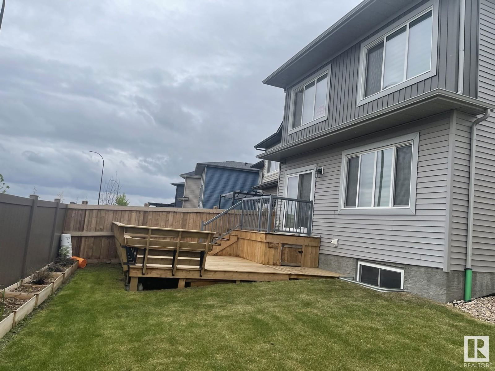 NW - 2627 200 ST Image 23