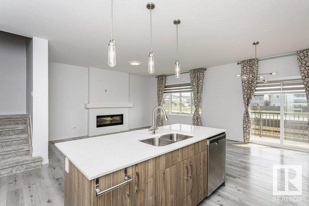 NW - 2627 200 ST Image 7