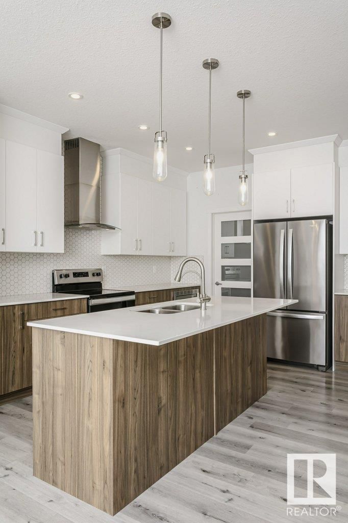 NW - 2627 200 ST Image 9
