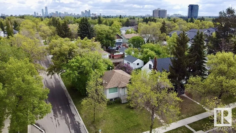 10471 146 St Edmonton, Alberta