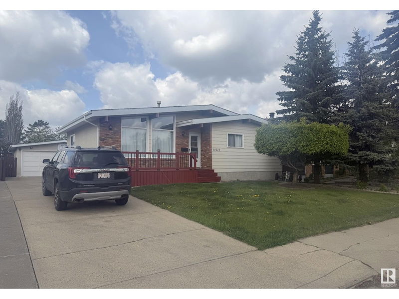 Nw - 15712 114 St Edmonton, Alberta