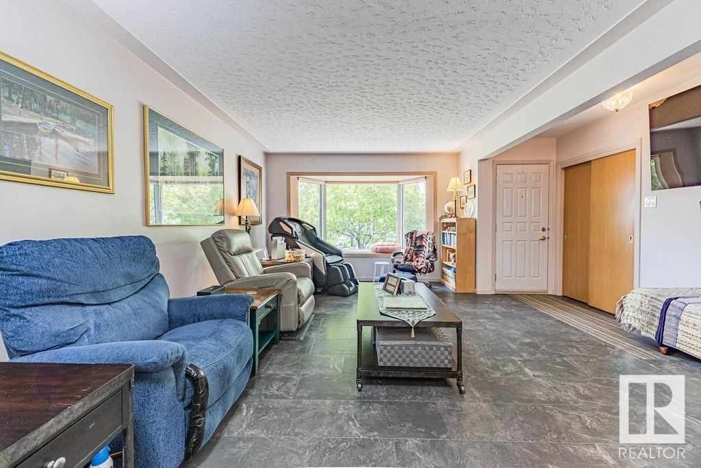 NW - 9503 54 ST Image 32