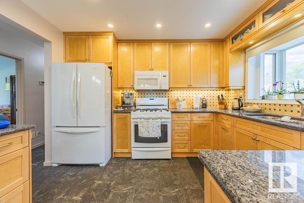 NW - 9503 54 ST Image 43