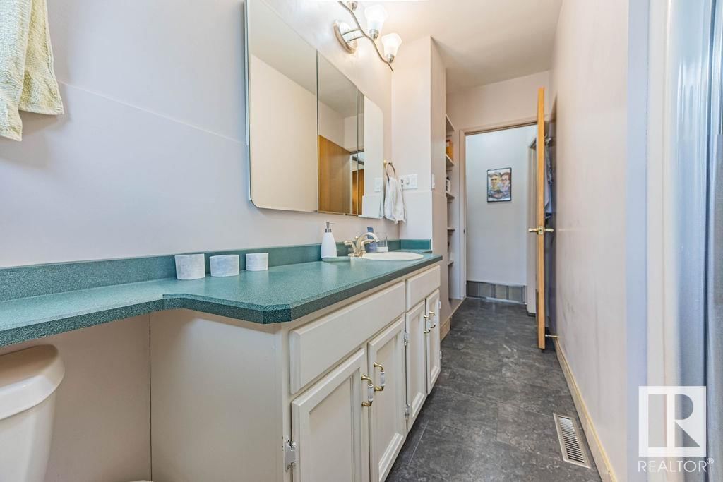 NW - 9503 54 ST Image 47