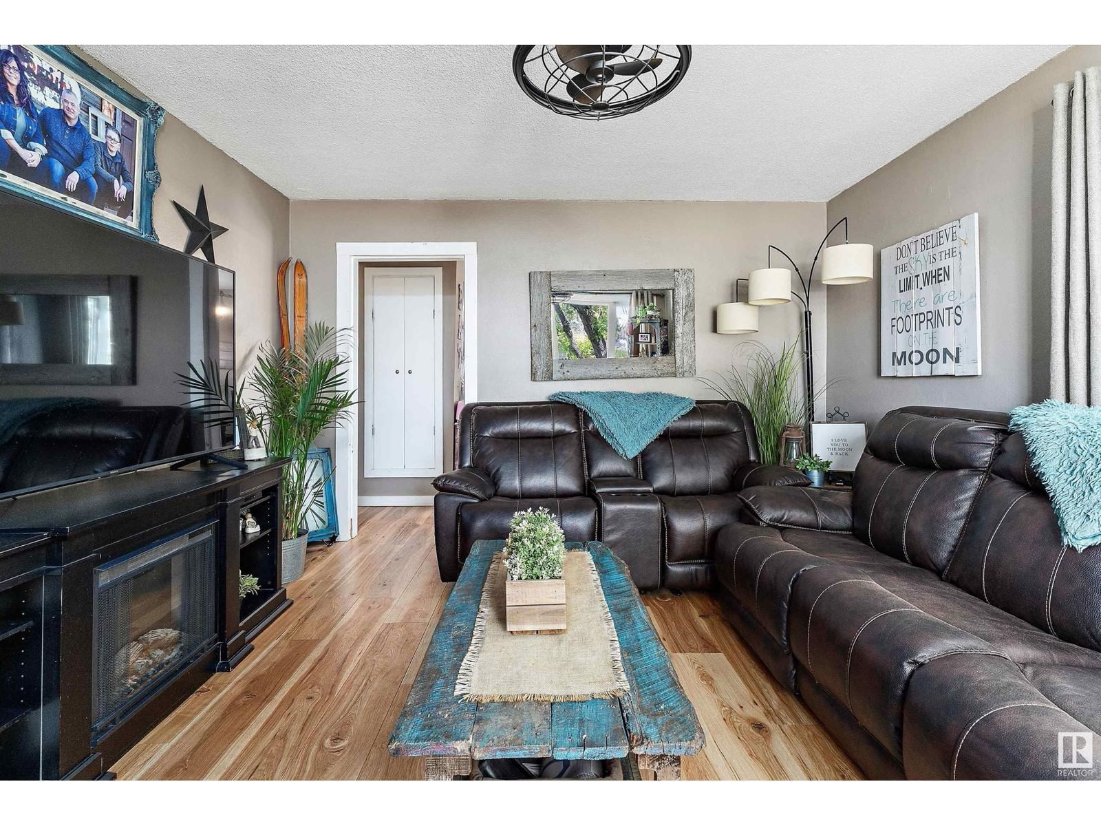 NW - 13307 117 ST Image 14
