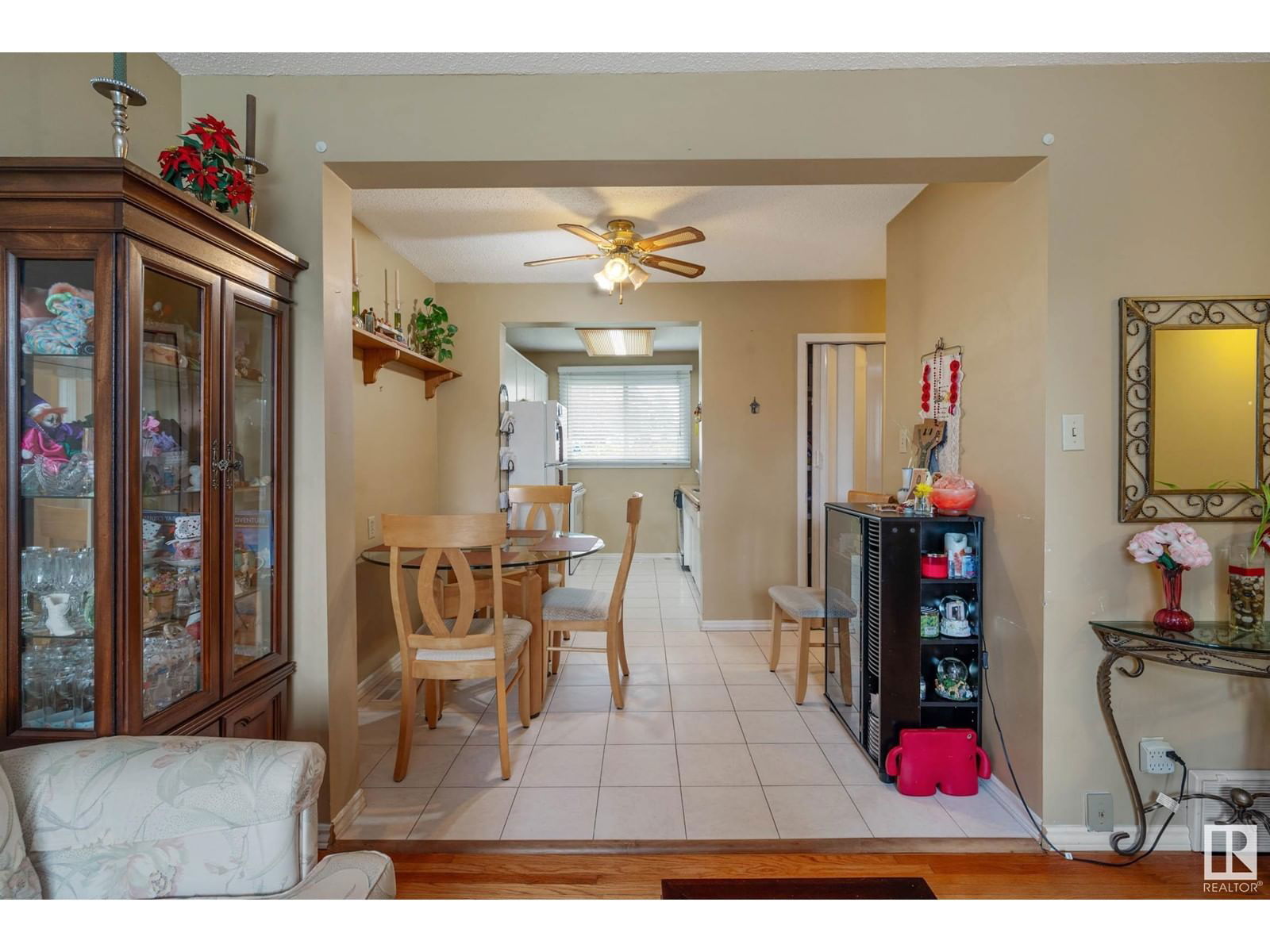 330 NORTHGATE TC Image 13