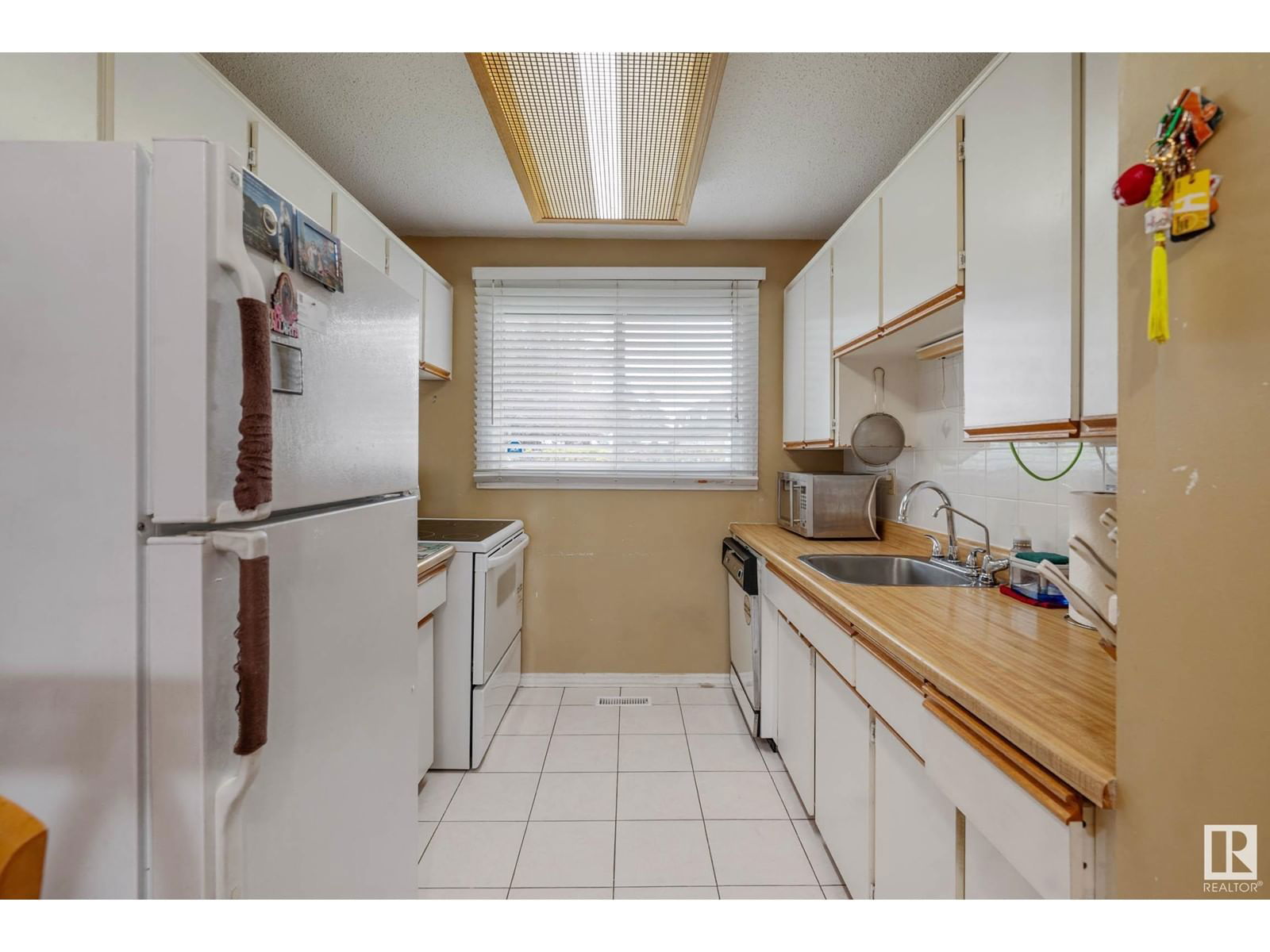 330 NORTHGATE TC Image 16