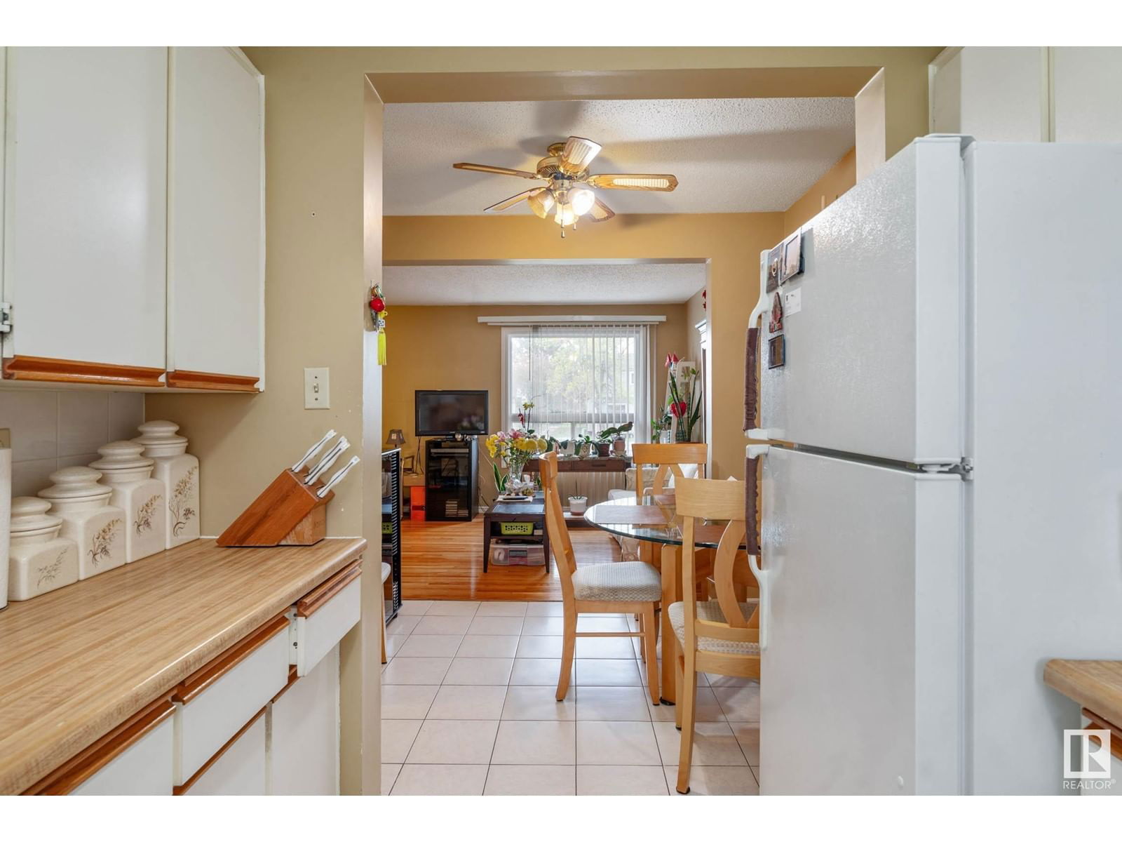 330 NORTHGATE TC Image 19