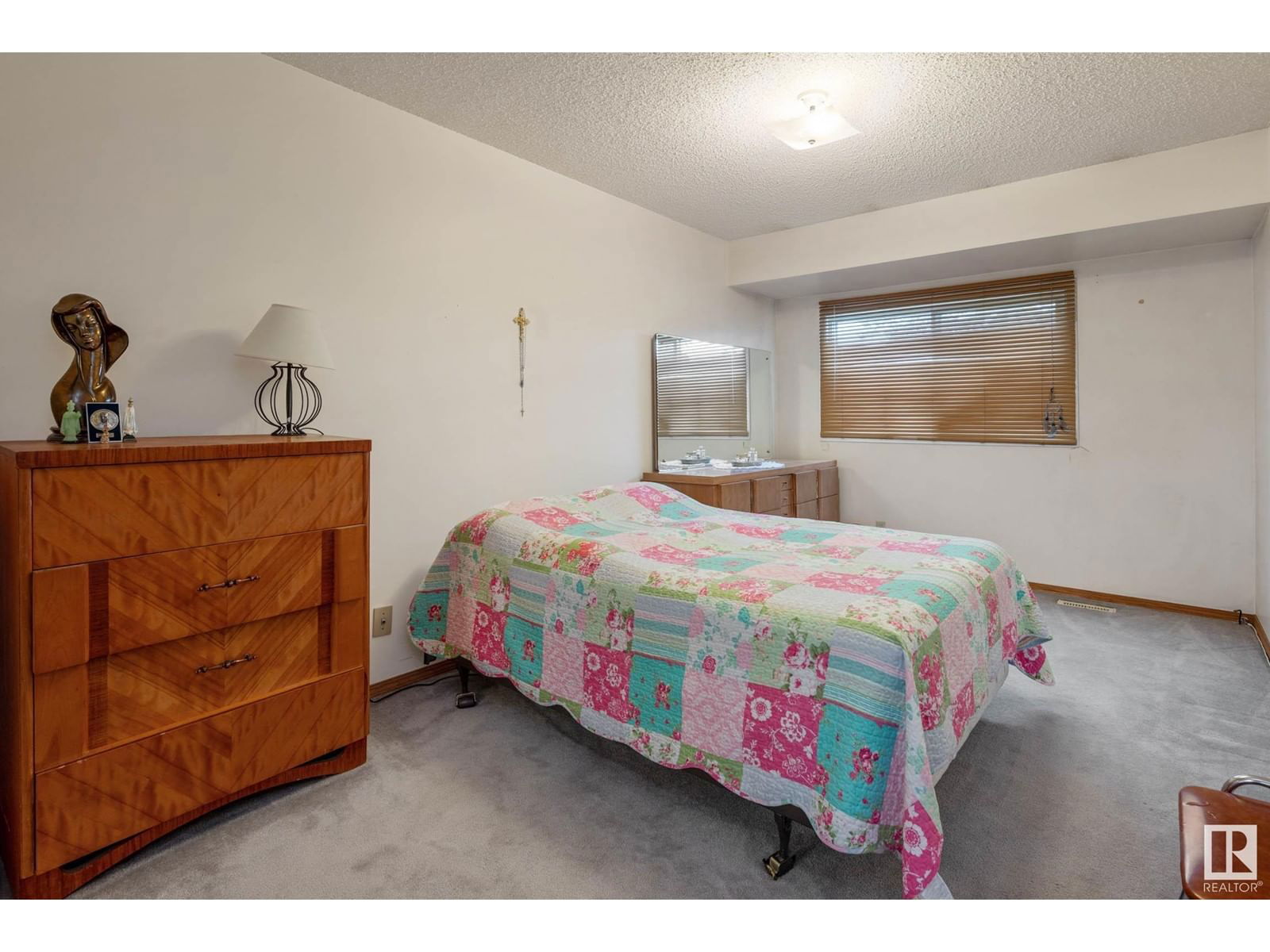 330 NORTHGATE TC Image 23