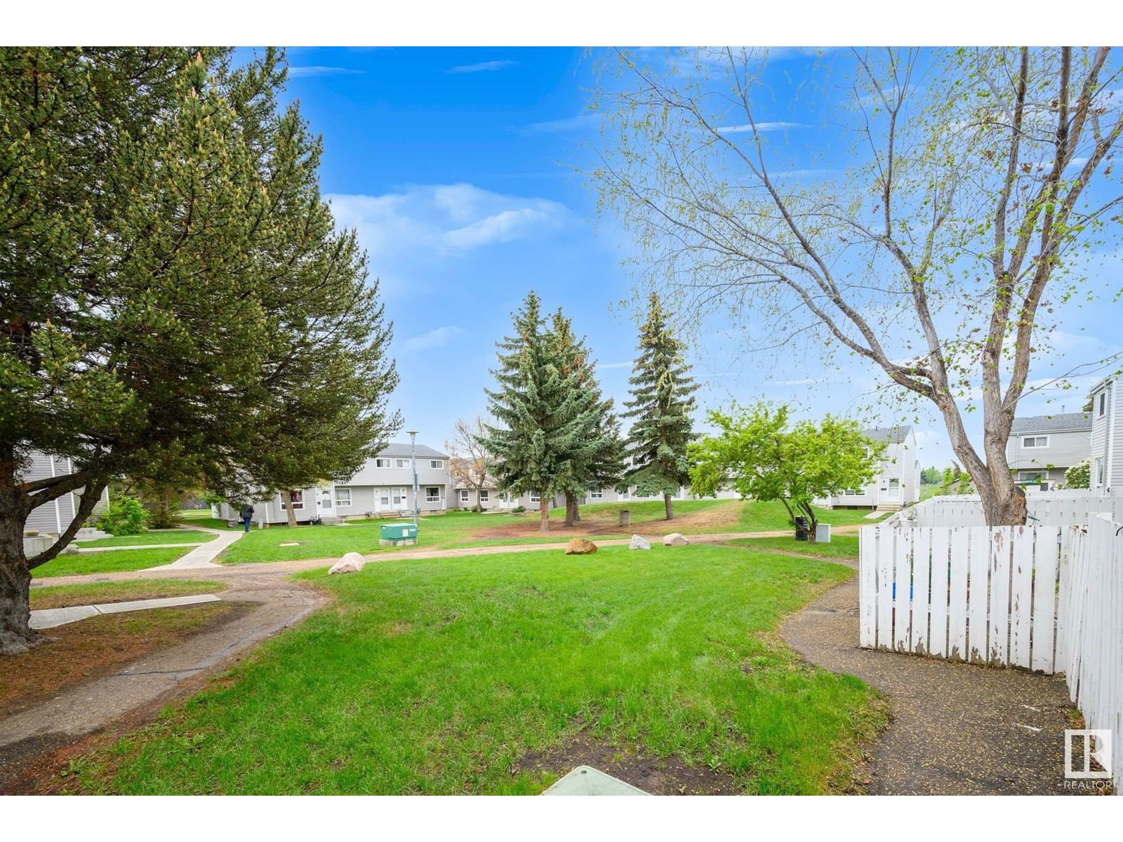 330 NORTHGATE TC Image 38