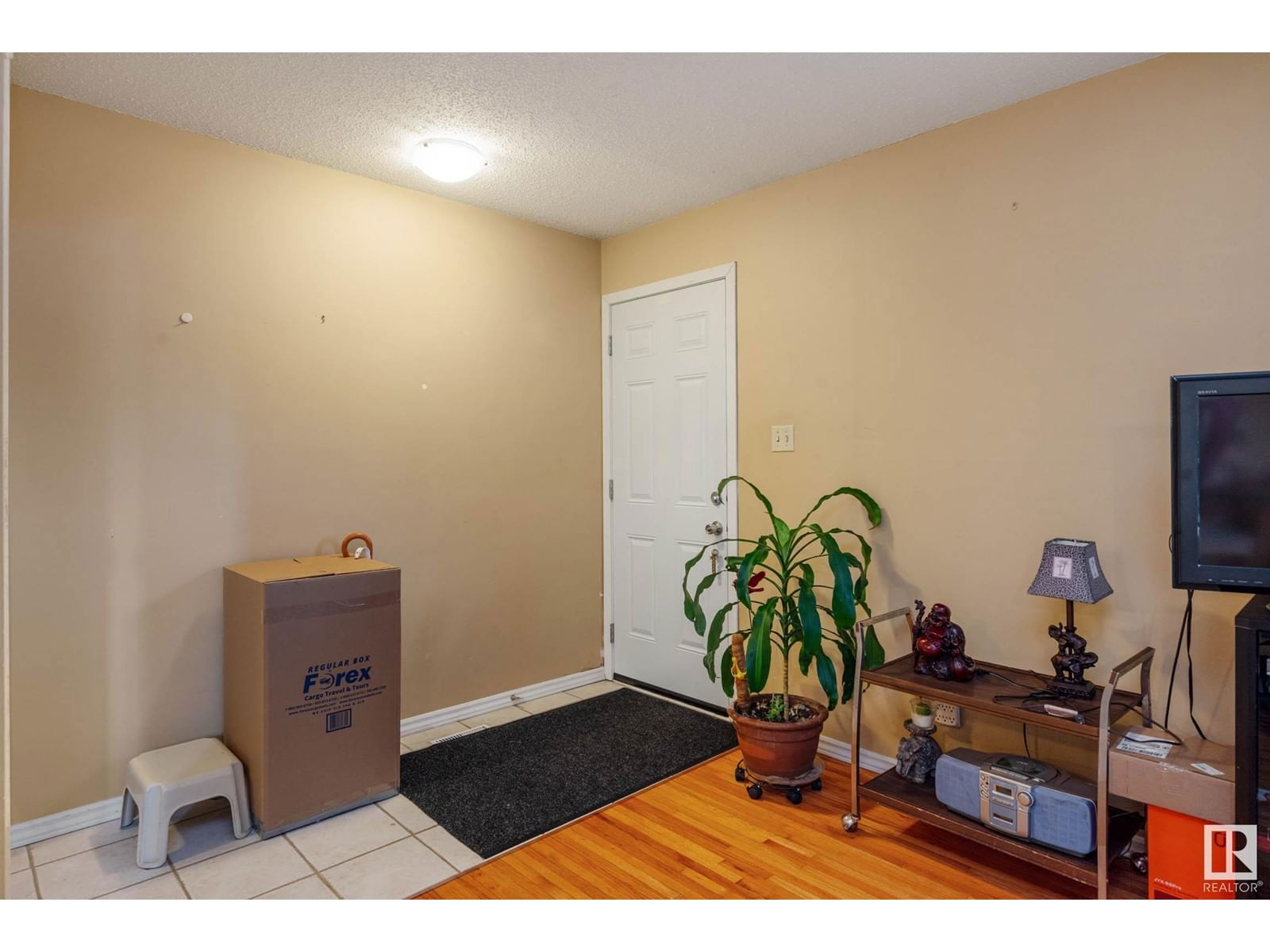 330 NORTHGATE TC Image 9