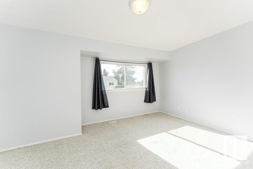 124 DICKINSFIELD CO Image 22