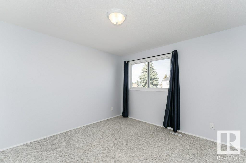 124 DICKINSFIELD CO Image 25