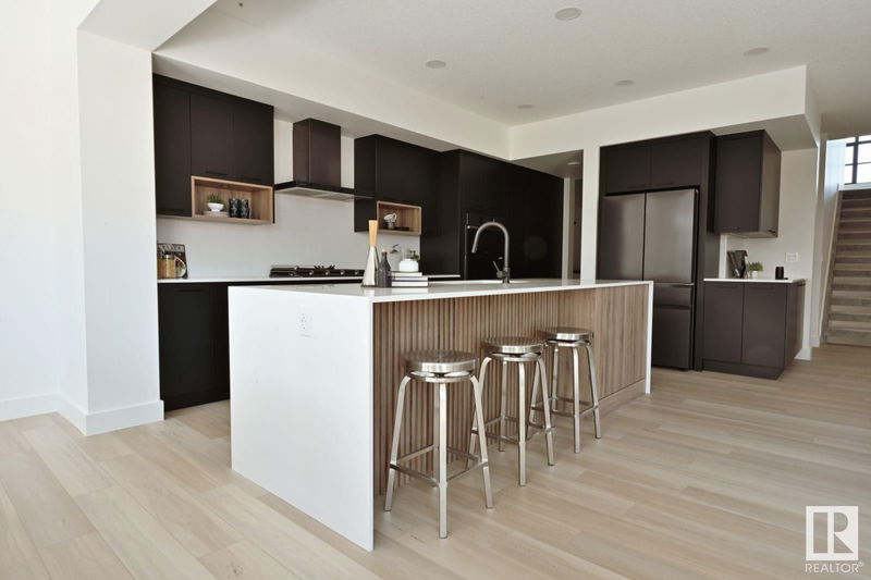 Tertiary Property View