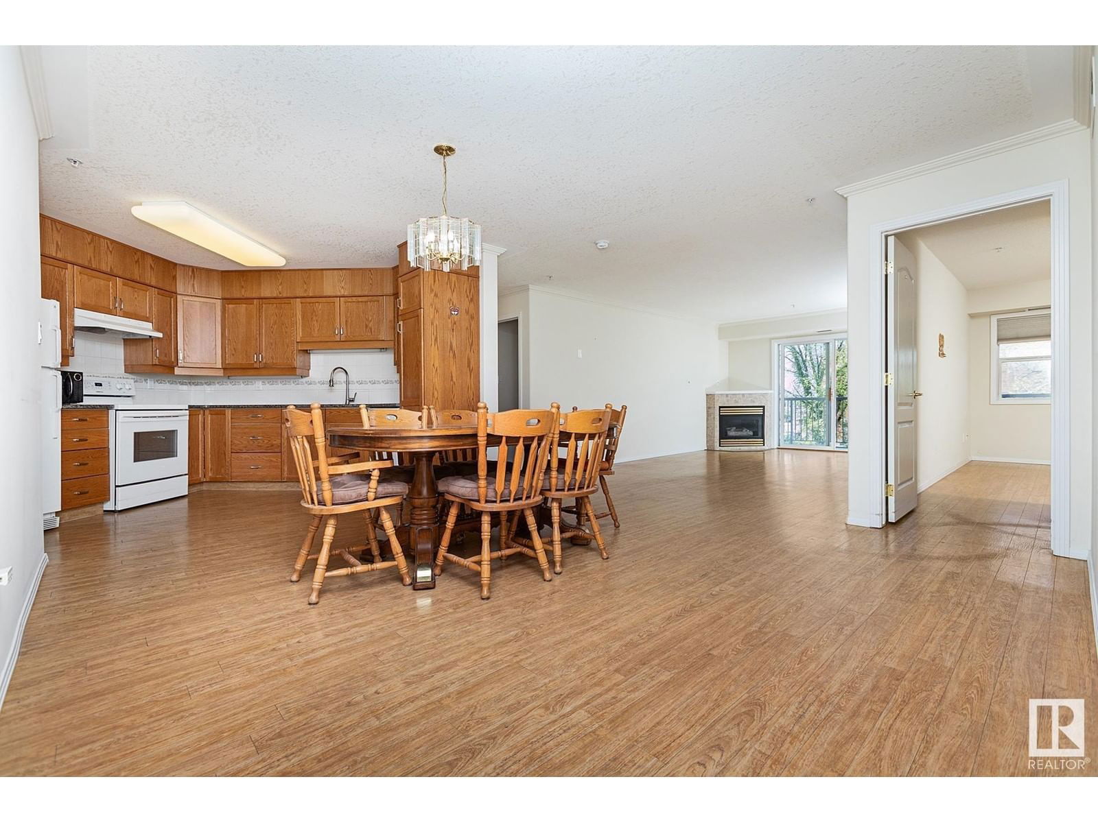 #302 - 8215 84 AV Image 13