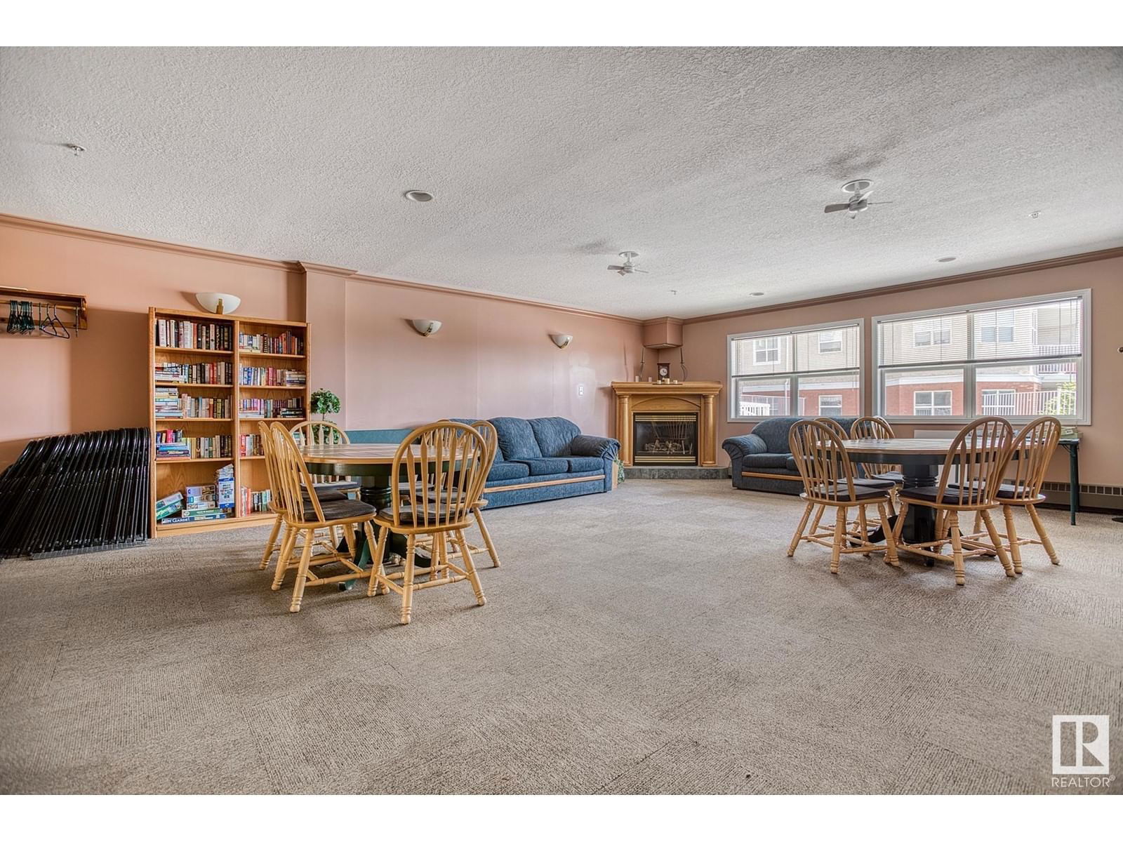 #302 - 8215 84 AV Image 24