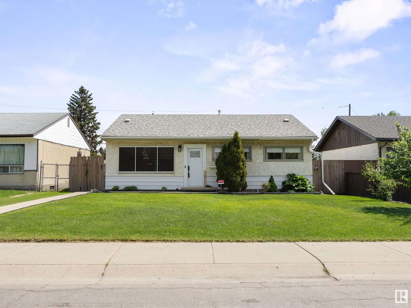 Nw - 12711 135 St Edmonton, Alberta