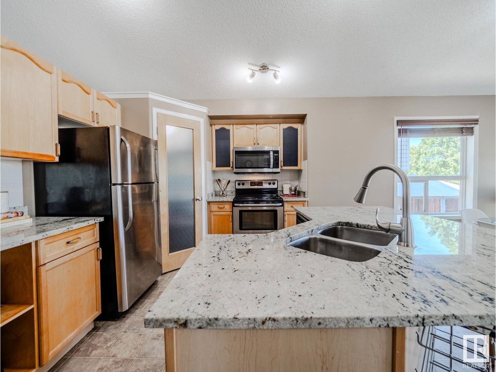 NW - 21234 88A AV Image 6