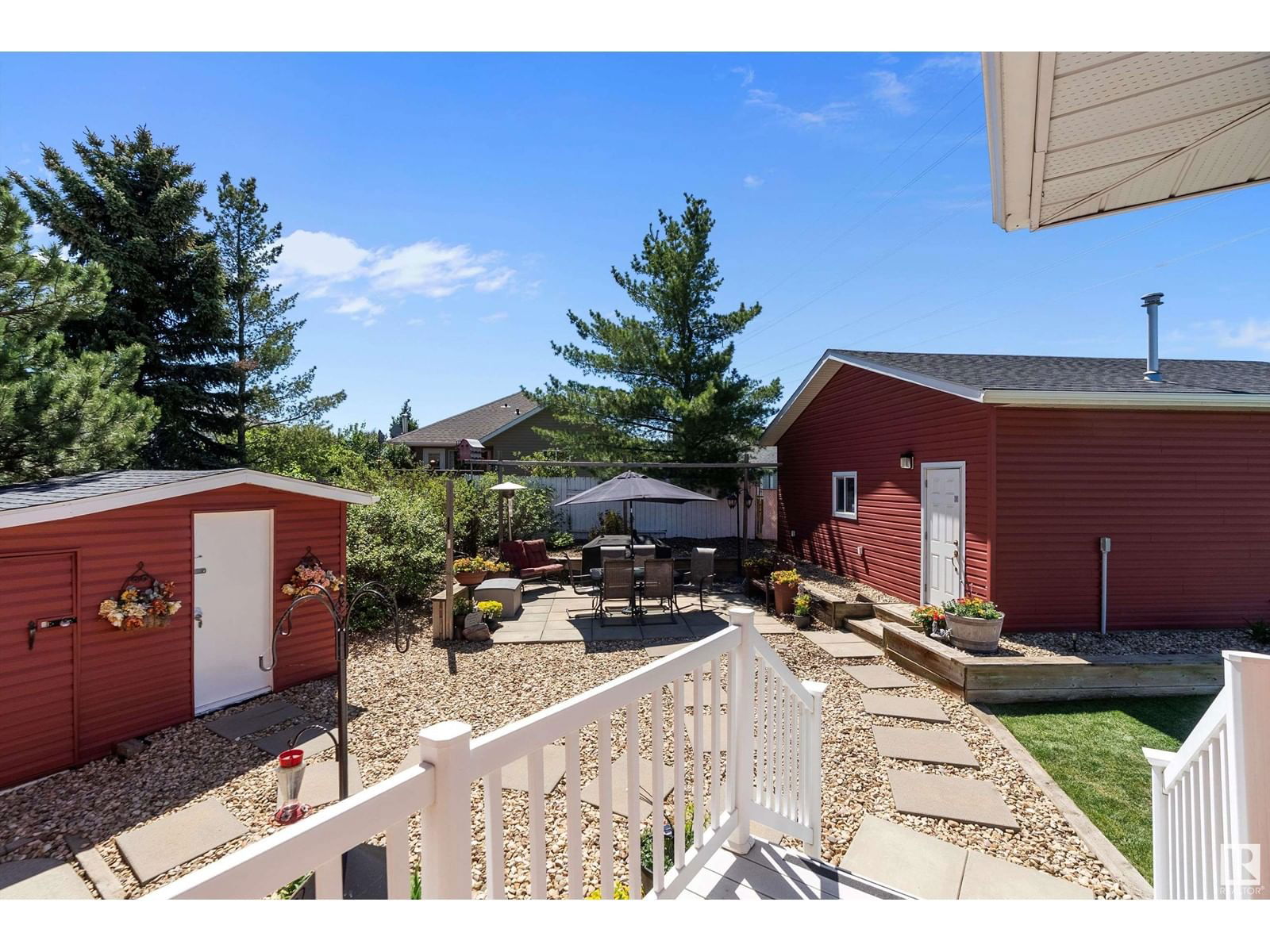 204 WEST LIBERTY CR Image 28
