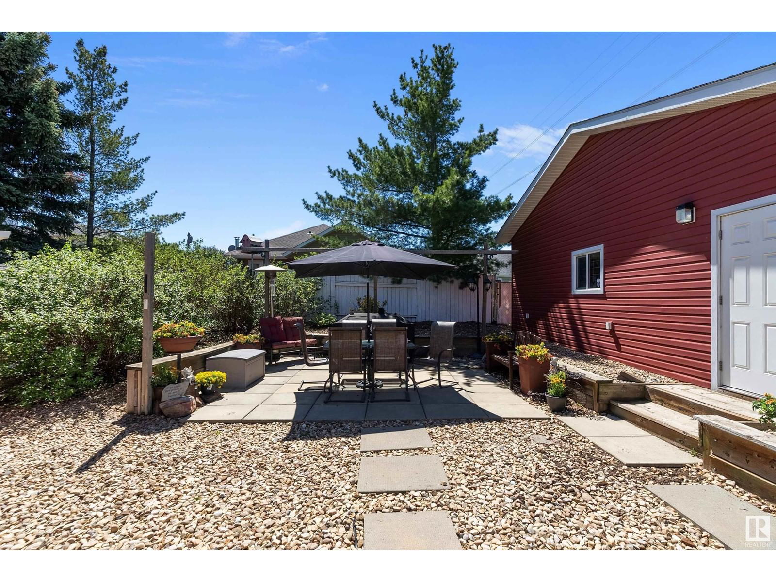 204 WEST LIBERTY CR Image 29