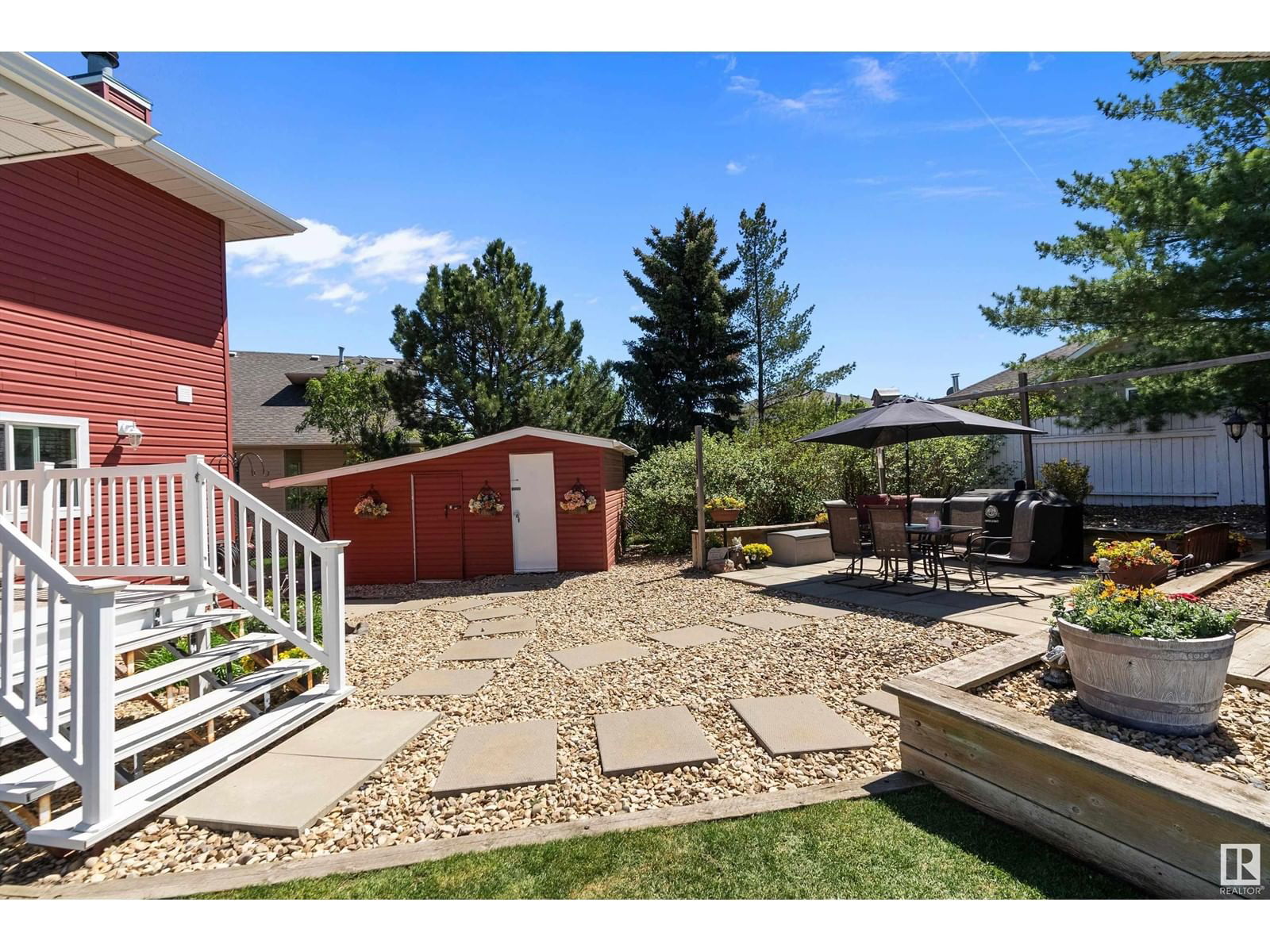 204 WEST LIBERTY CR Image 30