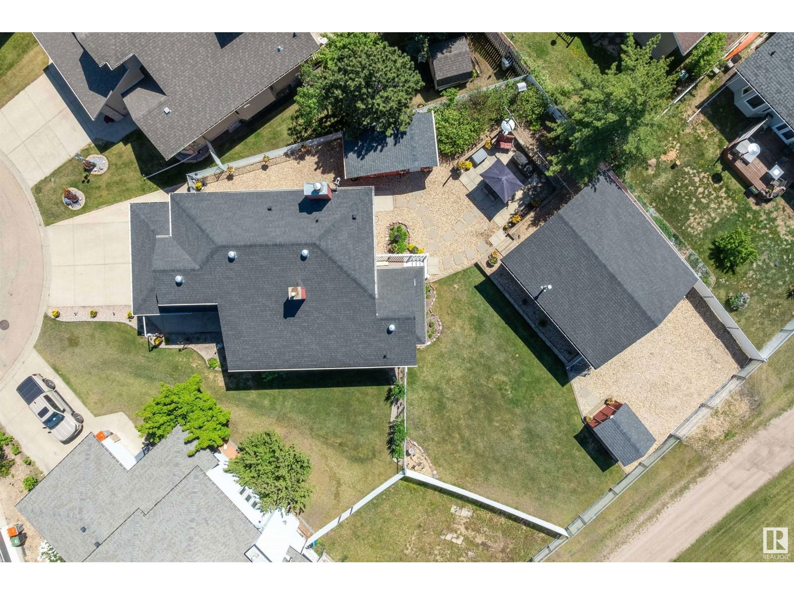 204 WEST LIBERTY CR Image 33