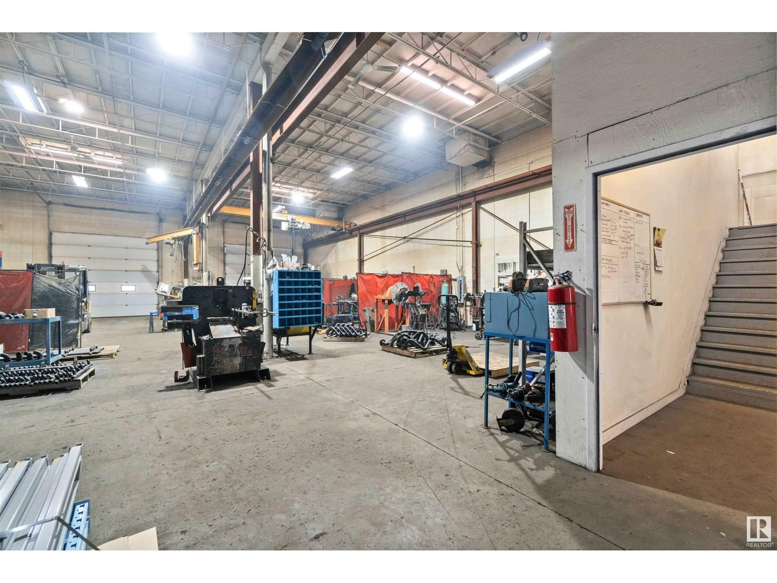 6216 DAVIES RD Image 21