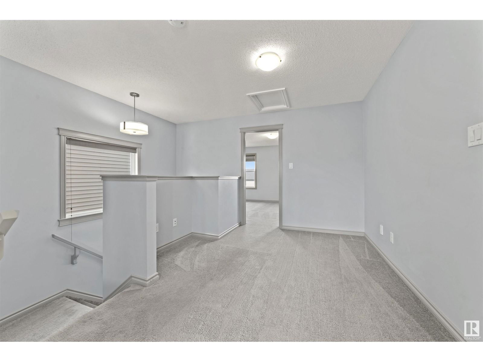3543 WEIDLE WY Image 10