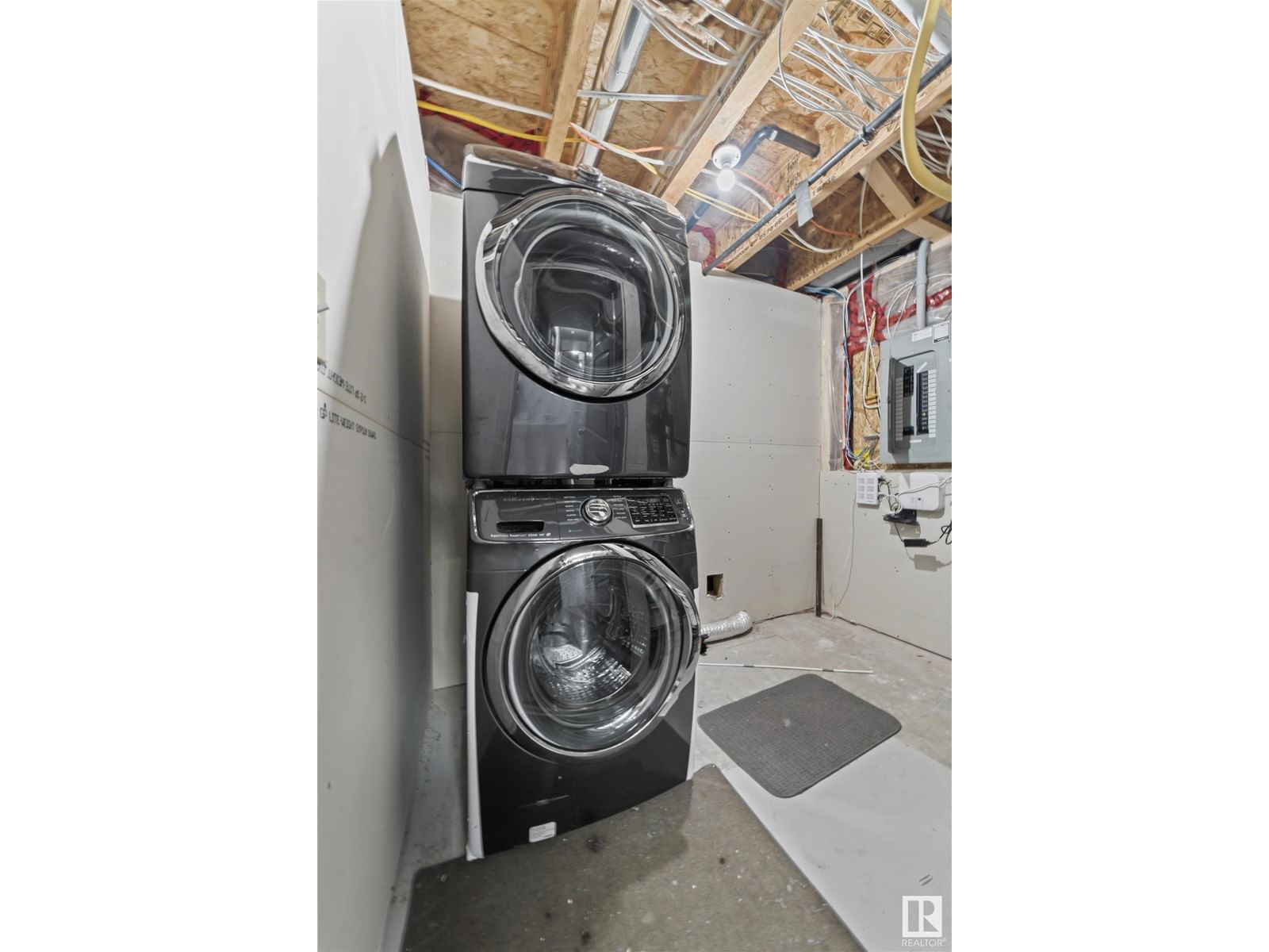 3543 WEIDLE WY Image 25