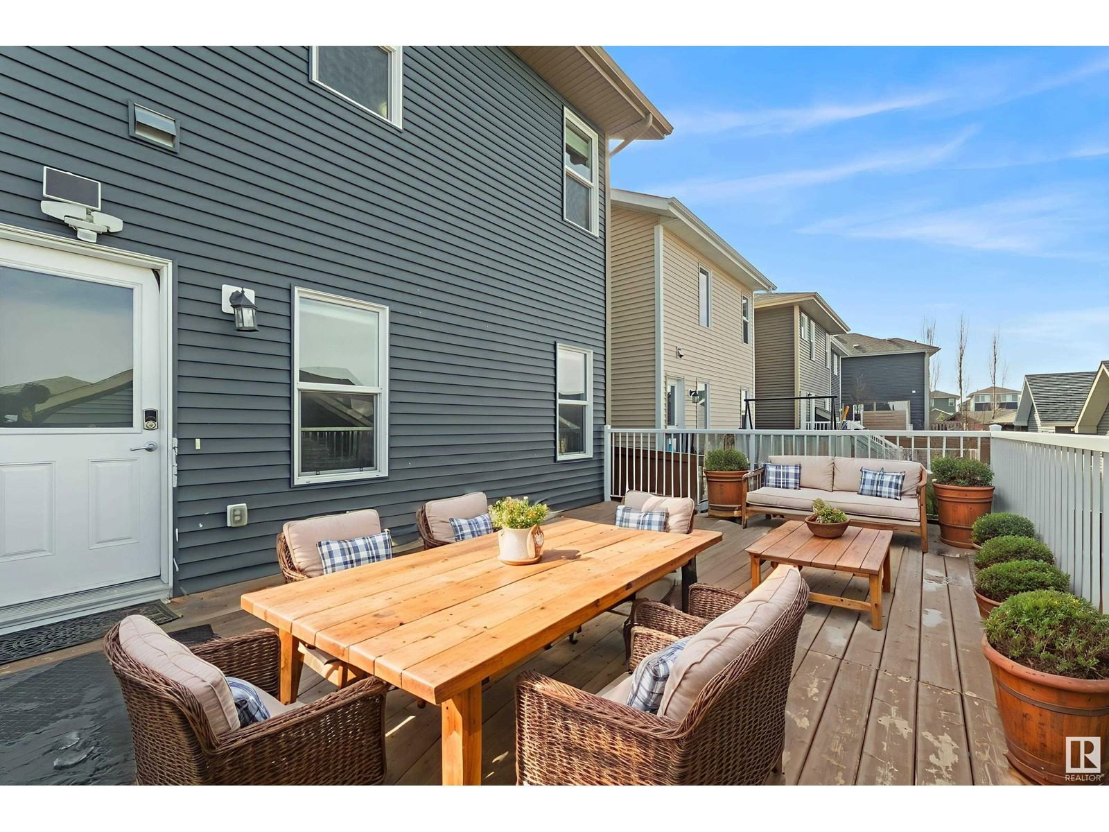 3543 WEIDLE WY Image 27