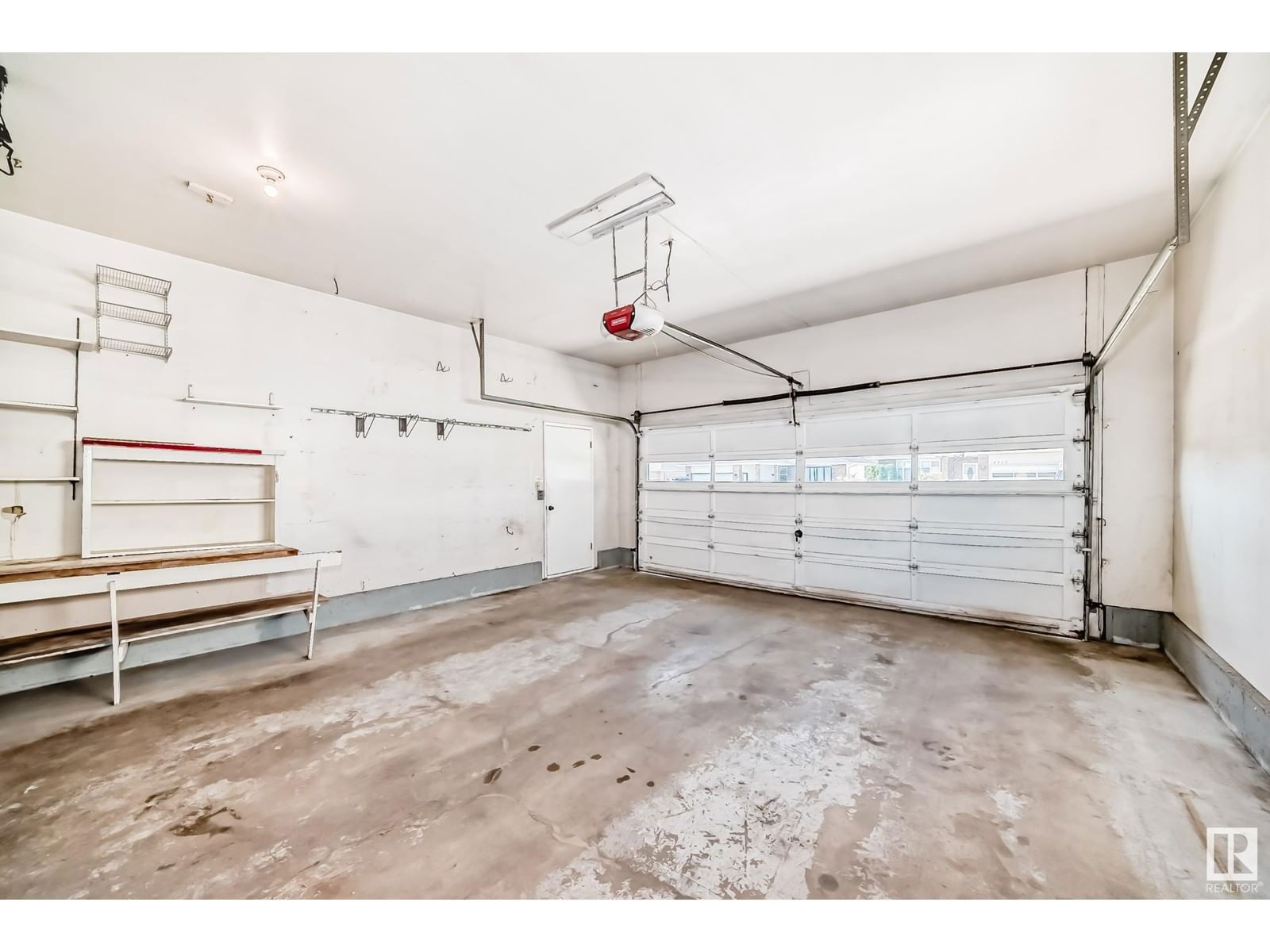 6912 21 AV Image 46